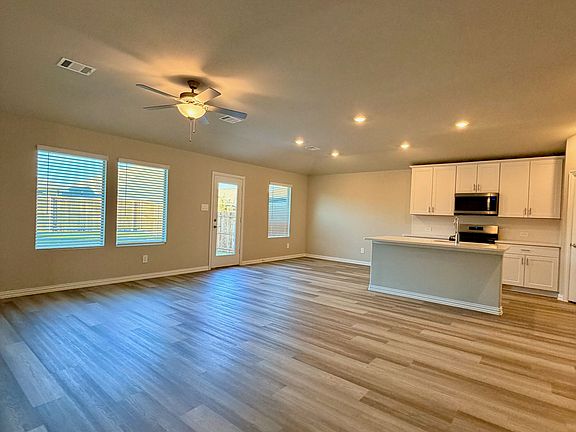 2nd image of 2209 Dunbar Dr