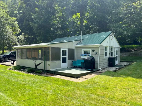 15917 County Road 23, Loudonville, OH 44842