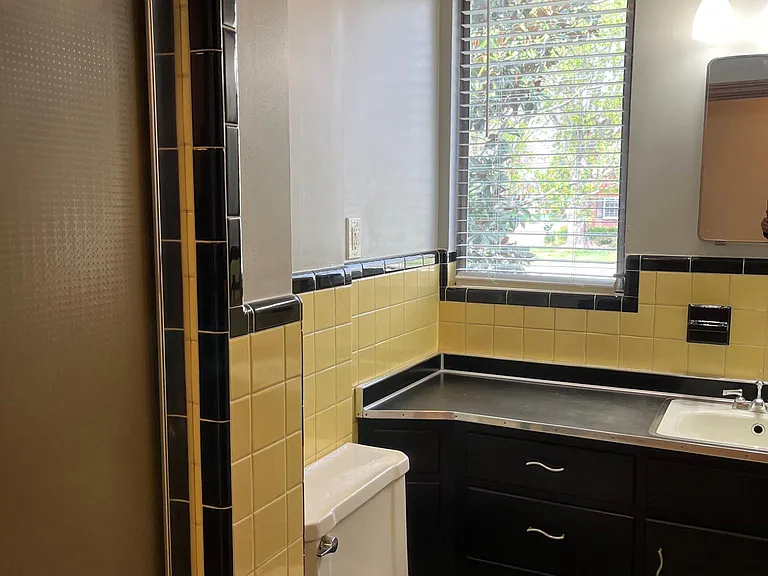 1024 Sterling Ave — Photo 16