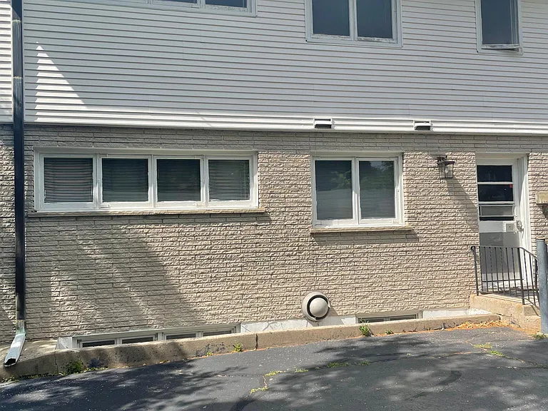 67 W Crystal Lake Ave — Photo 1