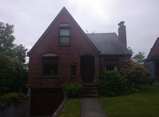 3041 NW 67th St, Seattle, WA 98117