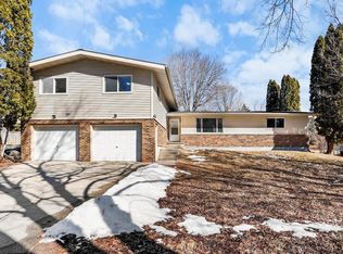 1205 S Thompson Dr, Madison, WI 53716