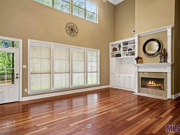 5th image of 4403 Lake Sherwood Ave E