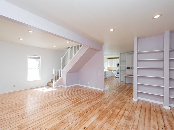 5th image of 322 Lake Ave