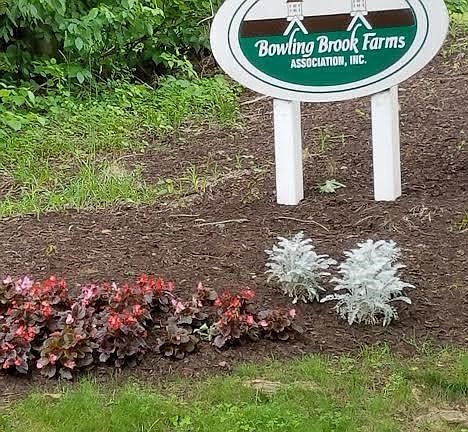 Bowling Brook Farms Townhomes