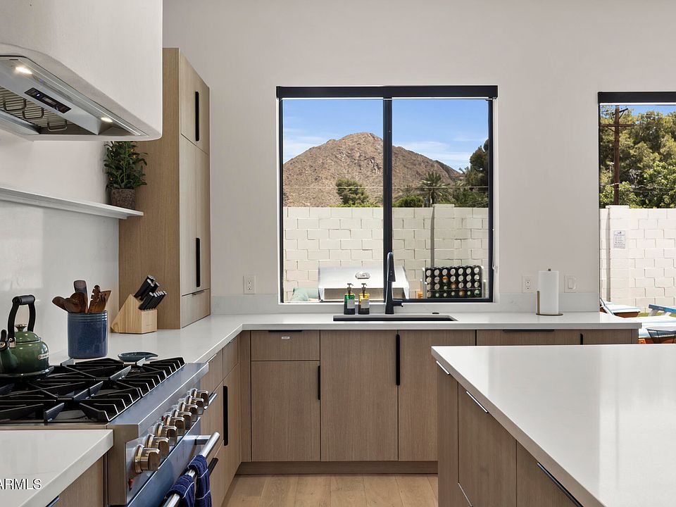 1st image of 4546 E CAMPBELL Avenue