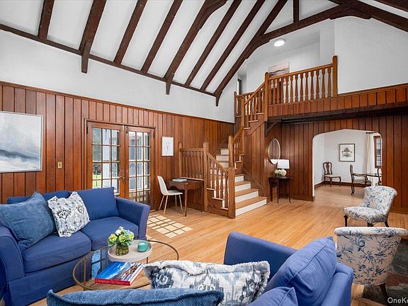 5th image of 7 Acorn Lane