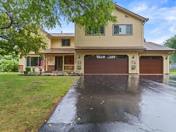 7020 Beacon Cir, Eden Prairie, MN 55346