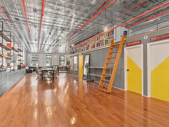 49 Howard Street image 1 of 6