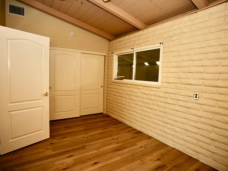 1526 Sundial Ter — Photo 17
