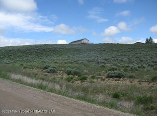 S Sioux Trl, Boulder, WY 82923