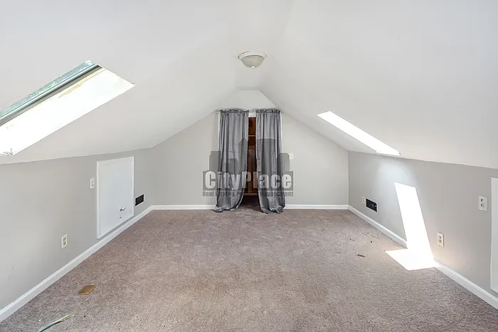 137 S Catherwood Ave — Photo 18