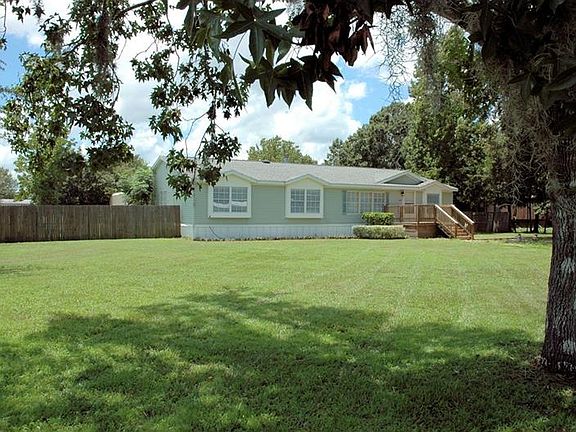 3rd image of 26916 Dayflower Blvd