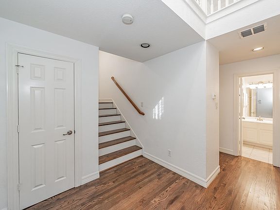 2nd image of 4213 Wycliff Ave #C