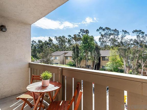 3rd image of 10332 Caminito Aralia APT 109