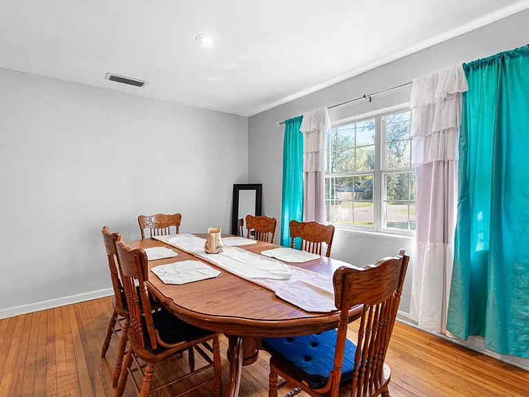 6545 Newcastle Rd — Photo 10