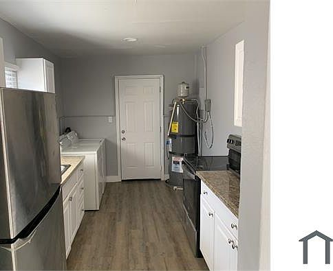 4th image of 1721 Linden Ave #1801