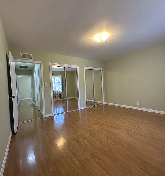14552 Runnymede St — Photo 9