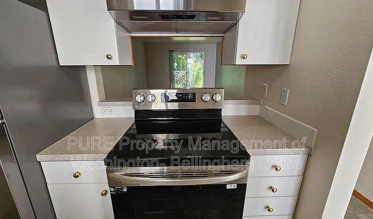 2715 W Maplewood Ave #222 — Photo 5