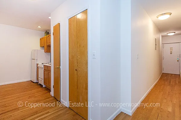 Rented by Copperwood Real Estate | media 17