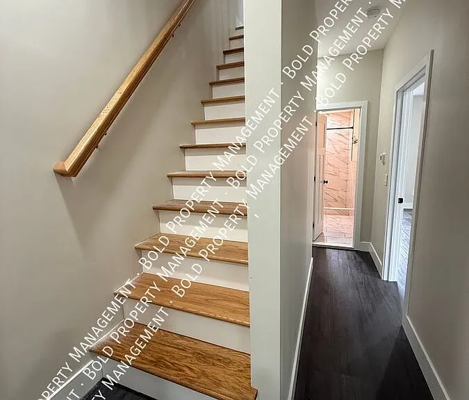 501 E Arch St — Photo 18