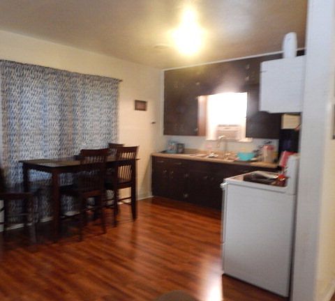 5th image of 143 Pecan Ln