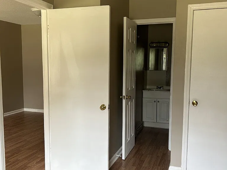 284 Farmers Mountain Rd #C4 — Photo 4