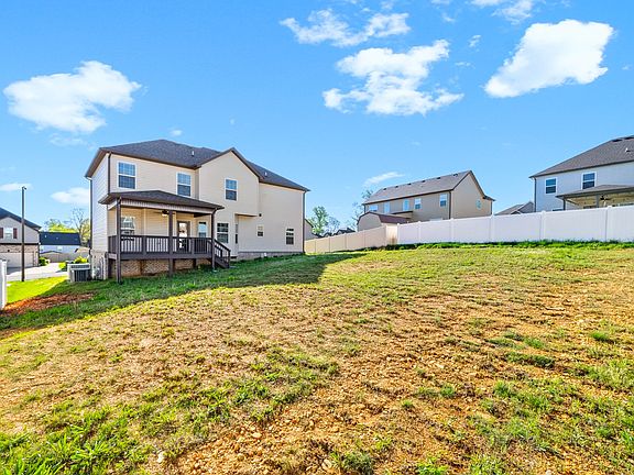 5th image of 304 Winter Terrace Ln