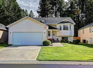 518 E Blackhawk Dr, Spokane, WA 99208