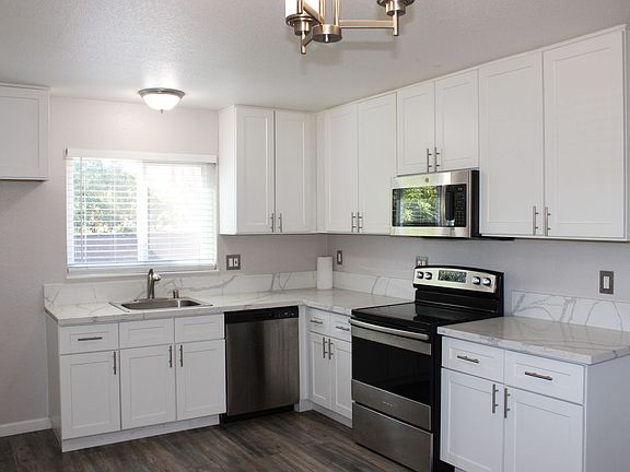 5th image of 10404 Abbottford Way
