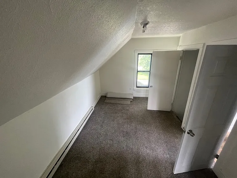 2037 Wiemann Ave — Photo 21