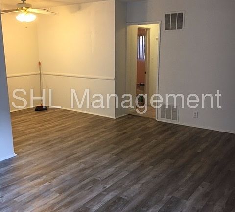 3rd image of 5913 Gregory Ave
