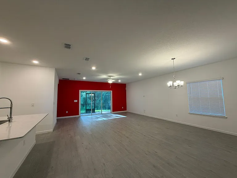 2993 Crossfield Dr — Photo 4