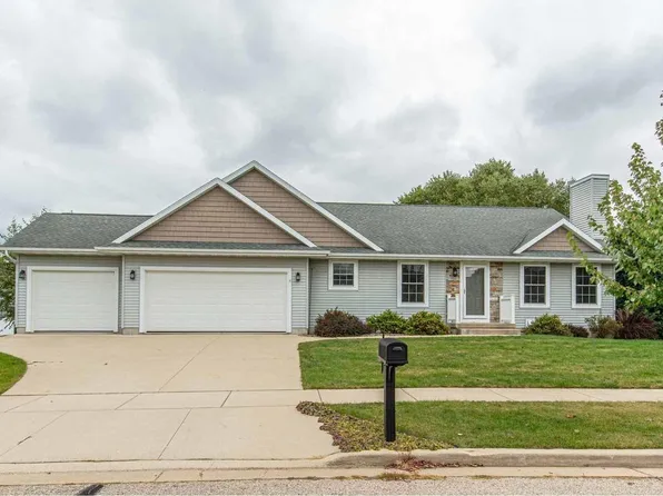 320 North 11th Avenue, Monroe, WI 53566