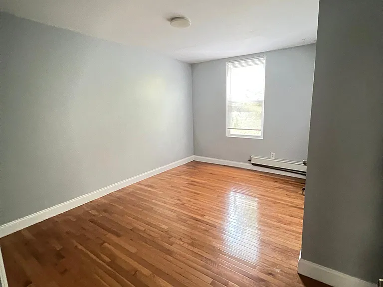 1531 Cottman Ave — Photo 6