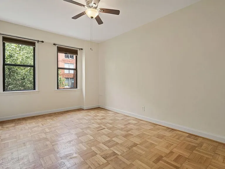 2515 K St NW #609 — Photo 26