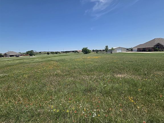 2nd image of N Savanna Dr