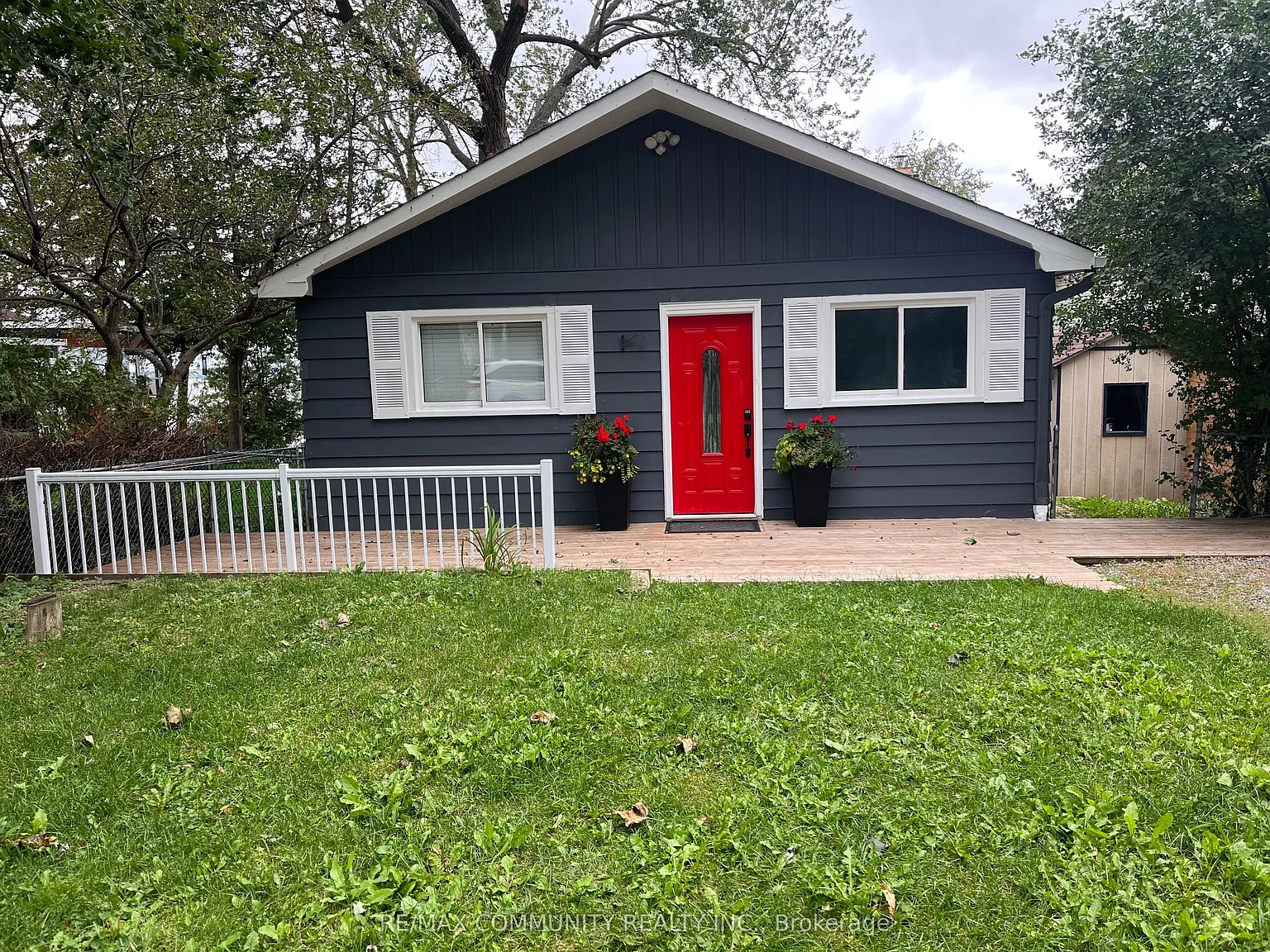 3 bed, $3,000 — Photo 1