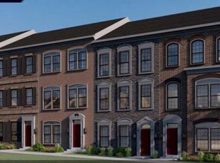 12580 Ovation Dr, Fairfax, VA 22033