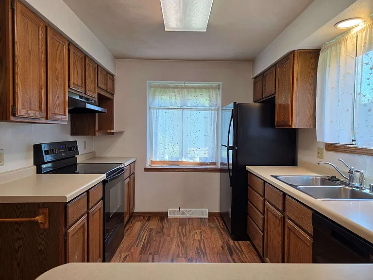 3409 N Meade St — Photo 4