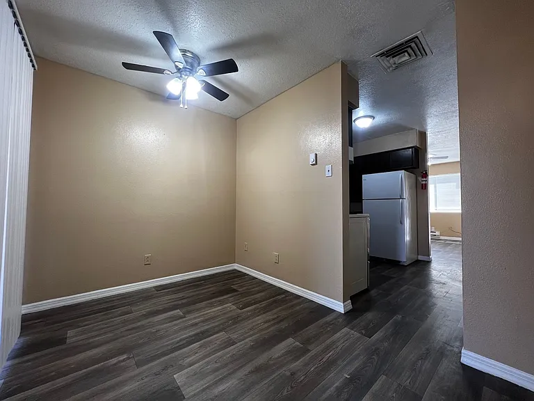 183 Monte Largo Dr NE — Photo 4