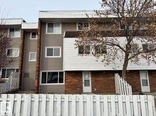 Parkridge Estates, Edmonton, AB T5W 4R7