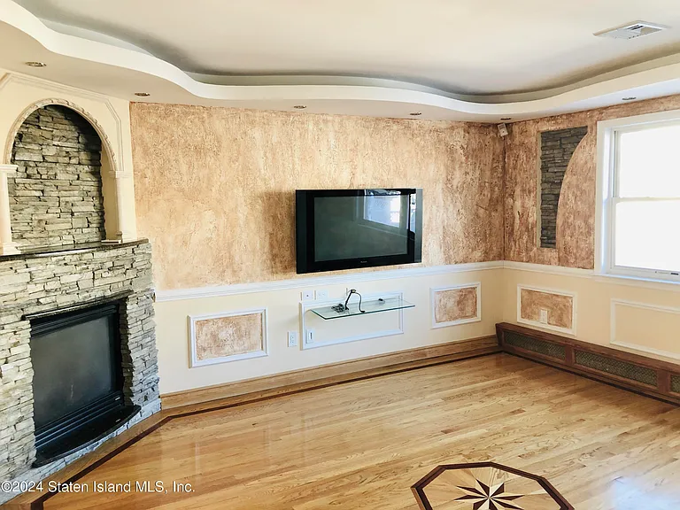 115 Jeanette Ave — Photo 8