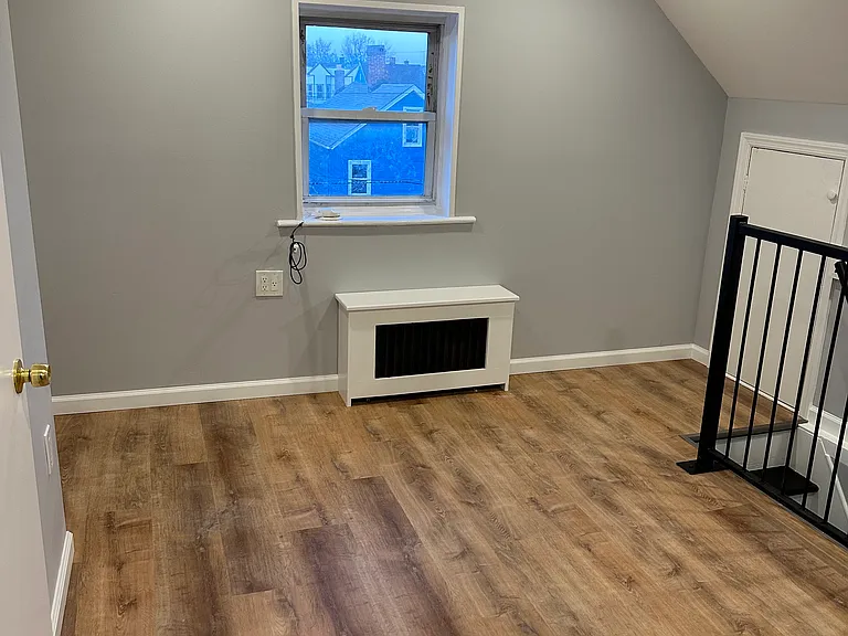 124 S Park St #3 — Photo 8