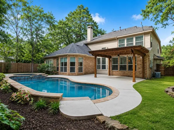 19 Wildever Pl, The Woodlands, TX 77382