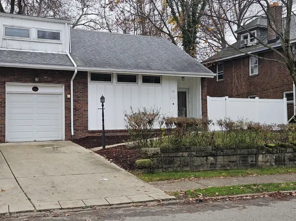 107 S Lang Ave, Pittsburgh, PA 15208