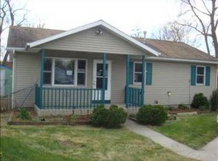 102 Vinson Ct, Goshen, IN 46528
