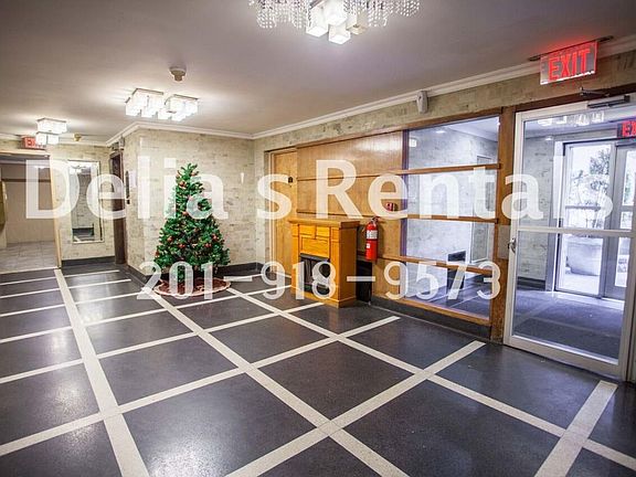 5th image of 37 Duncan Ave APT 5K