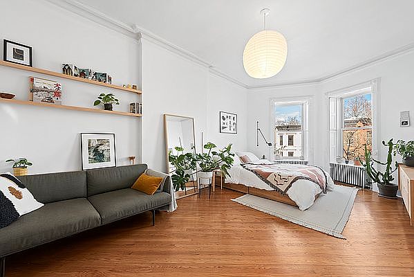 1st image of 834 Union St APT 3