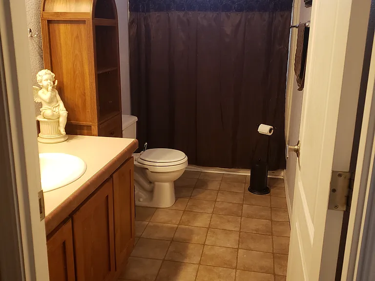 2445 W Zepher Ave — Photo 8